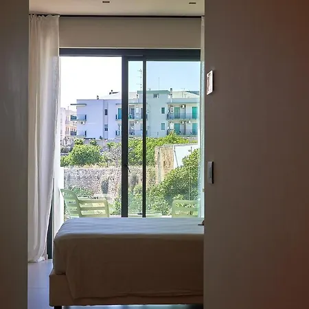Casa de hóspedes White Coast 4*