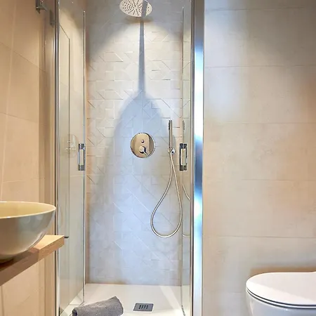 Casa de hóspedes White Coast 4*