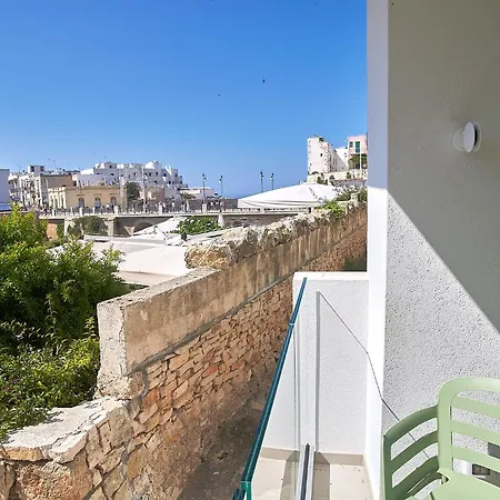 Casa de hóspedes White Coast 4*