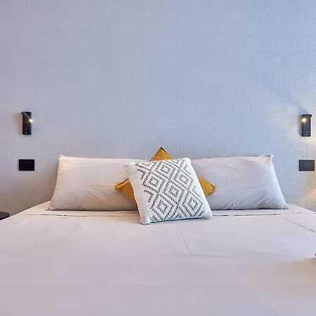 Konukevi White Coast 4*