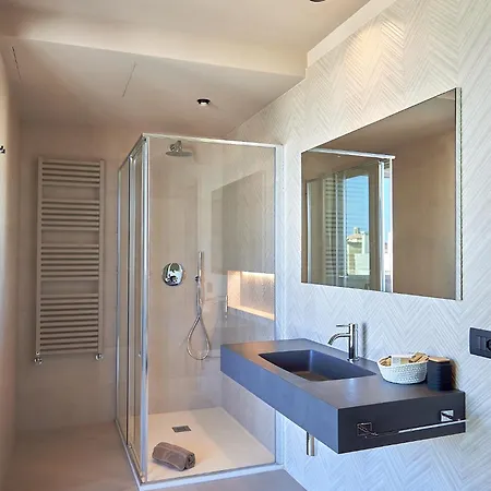 White Coast 4*